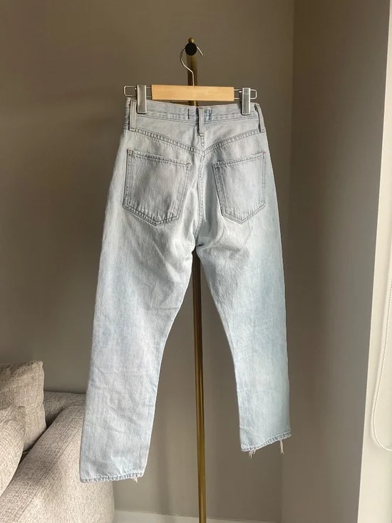 Agolde Riley Straight Leg Cropped Denim - Picture 6 of 6